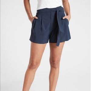 Athleta Skyline Short II